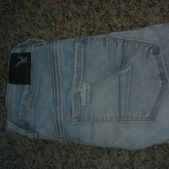 American Eagle jeans - Picture 2 of 3